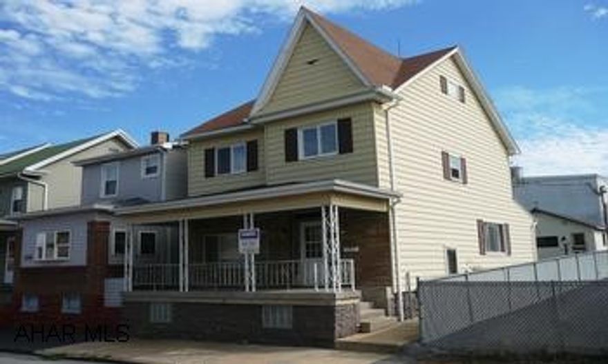 2.5 STORY IN GOOD CONDITION.  2 CAR GARAGE. SOME NATURAL WOOD.  ATTIC WALK UP.  2 CAR GARAGE. COVERED REAR PORCH.  HEATING SYSTEM WILL BE RESTORED. 2.5 STORY IN GOOD CONDITION.  2 CAR GARAGE. SOME NATURAL WOOD.  ATTIC WALK UP.  2 CAR GARAGE. COVERED REAR PORCH.  HEATING SYSTEM WILL BE RESTORED.