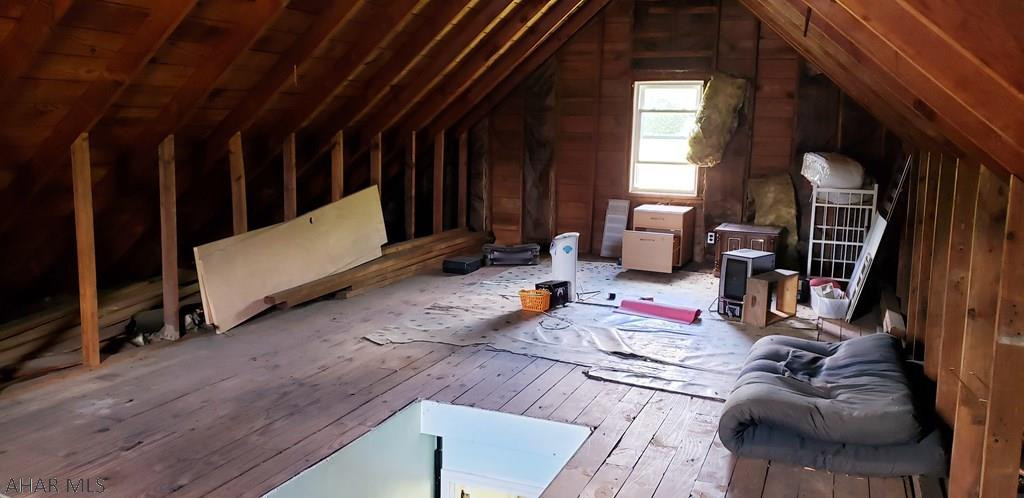 Foot of Ten - Residential