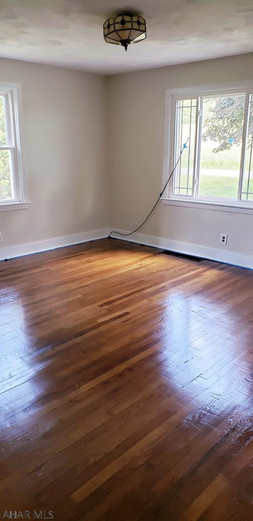 Foot of Ten - Residential