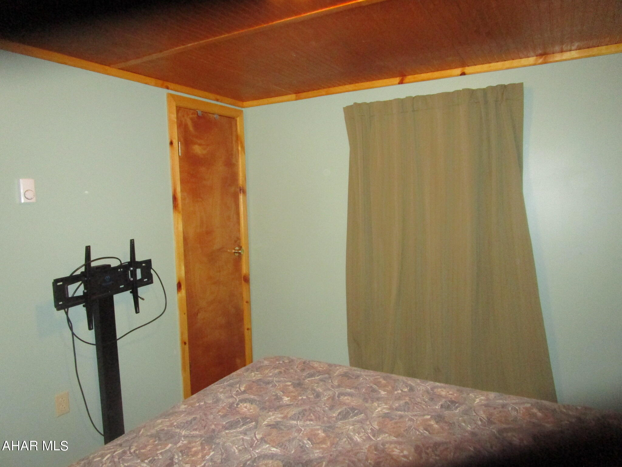 Glendale Yearound - Residential