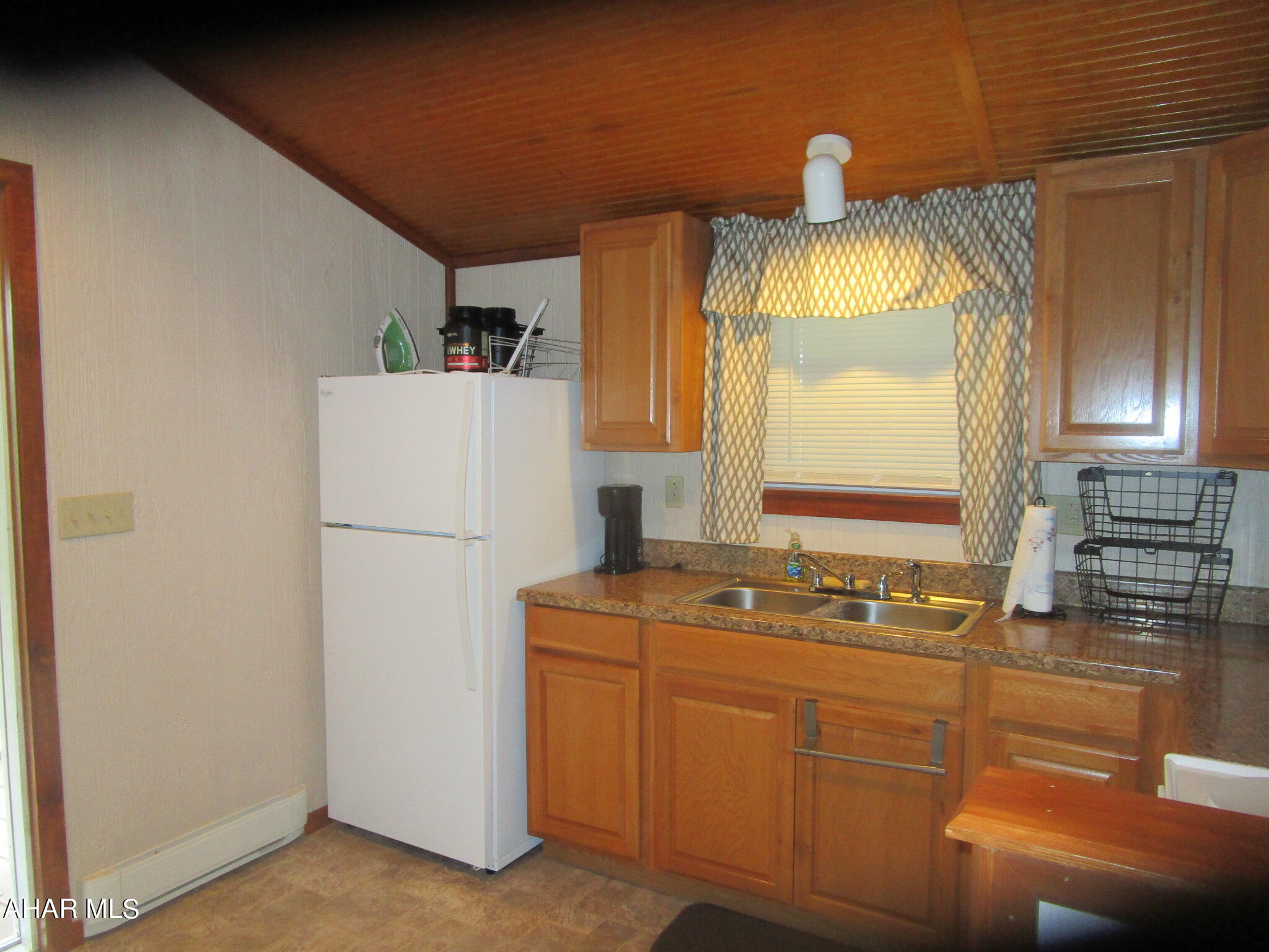 Glendale Yearound - Residential