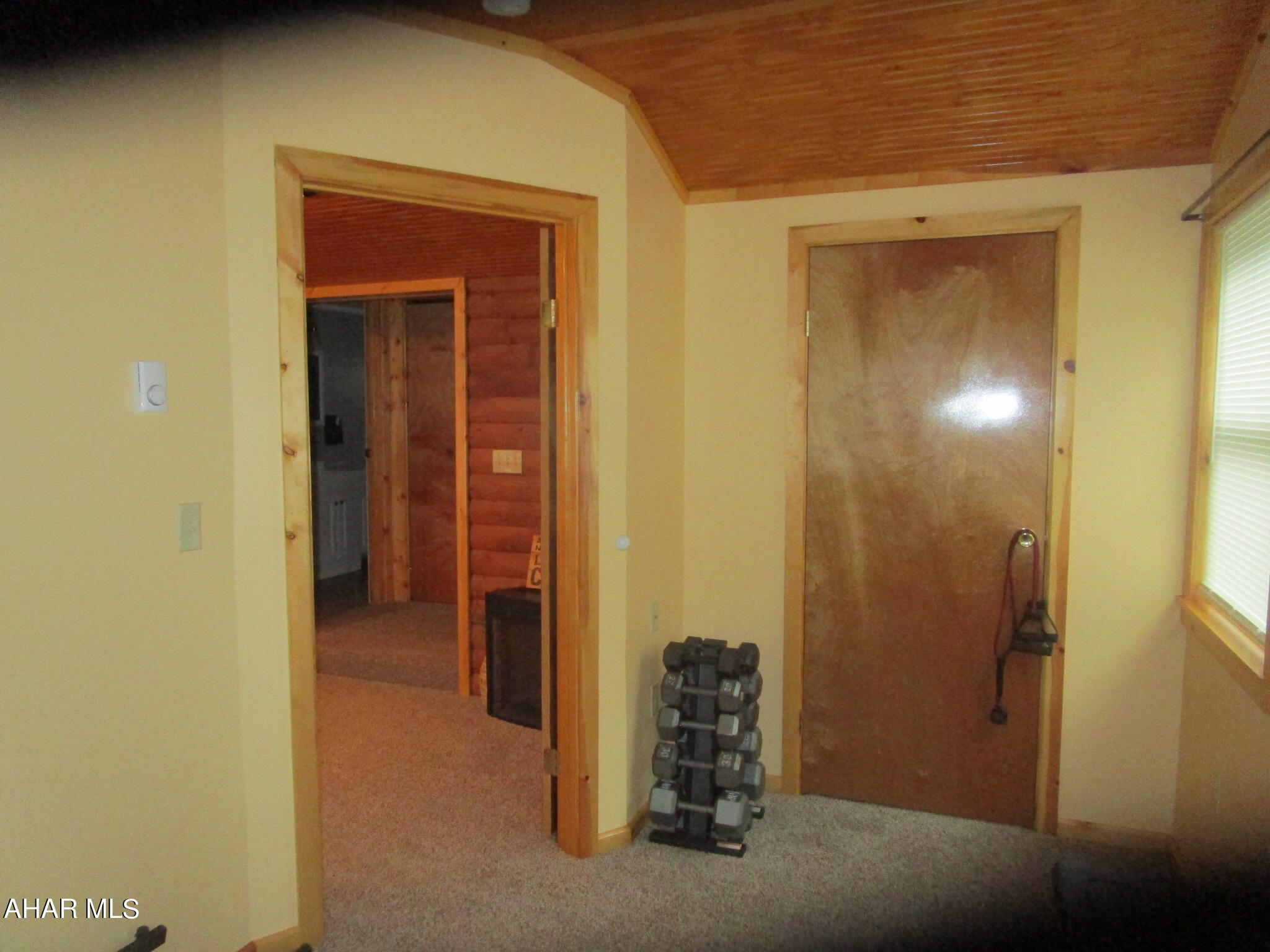 Glendale Yearound - Residential