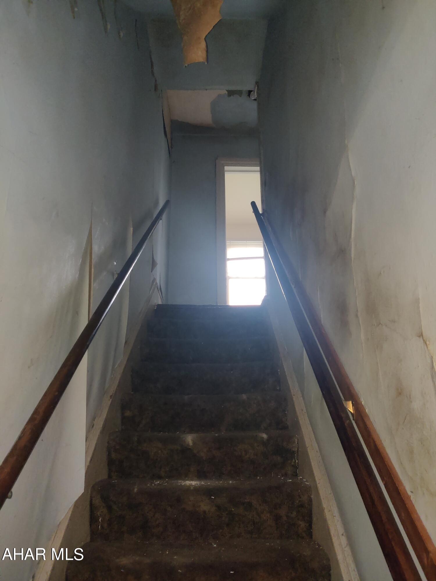 Juniata - Residential