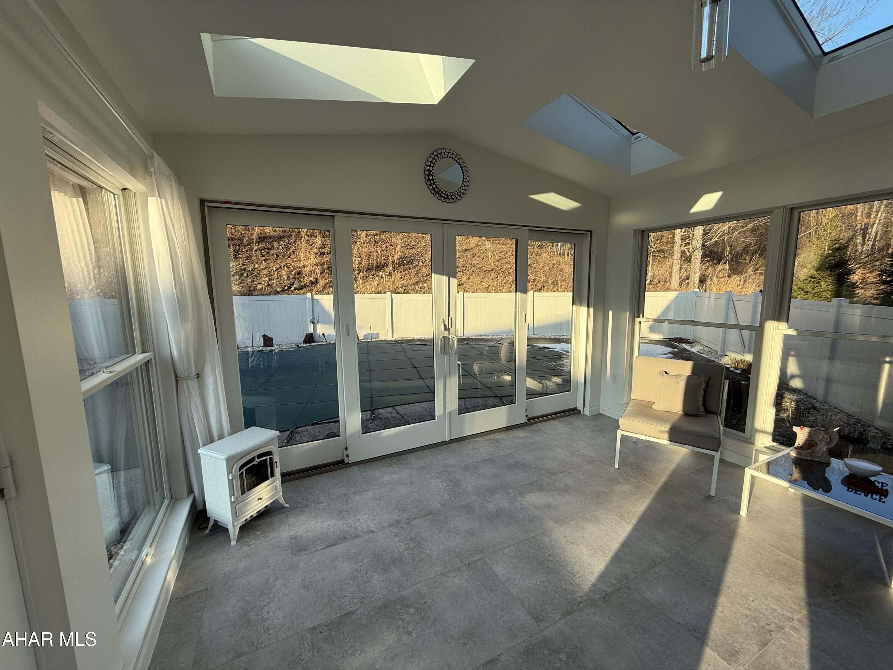 Castle Farm - Residential