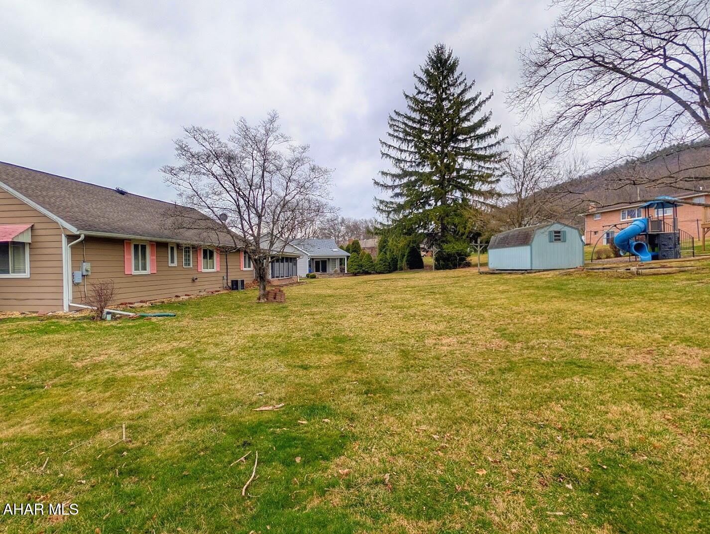 Meadowbrook - Residential