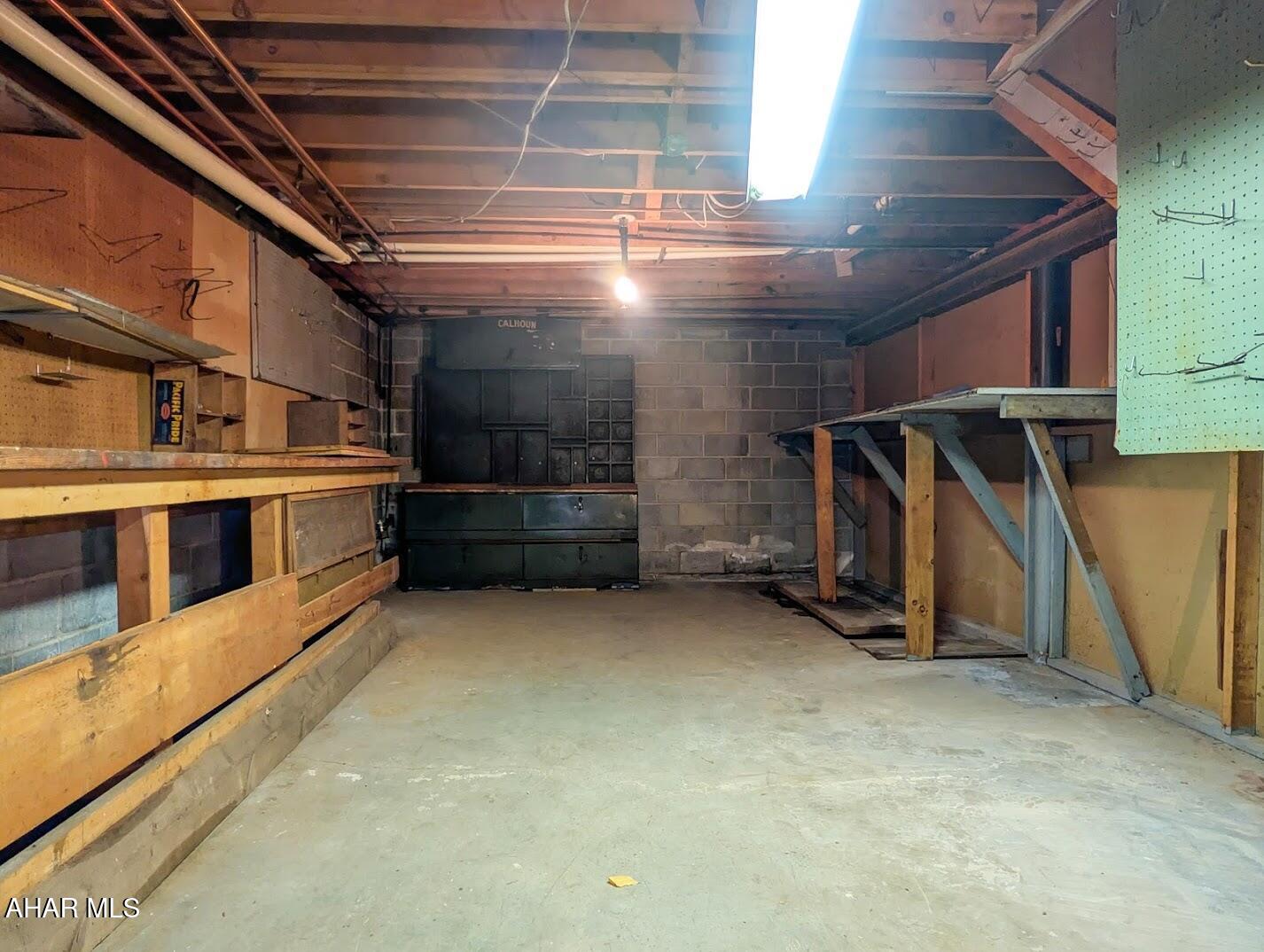 Meadowbrook - Residential