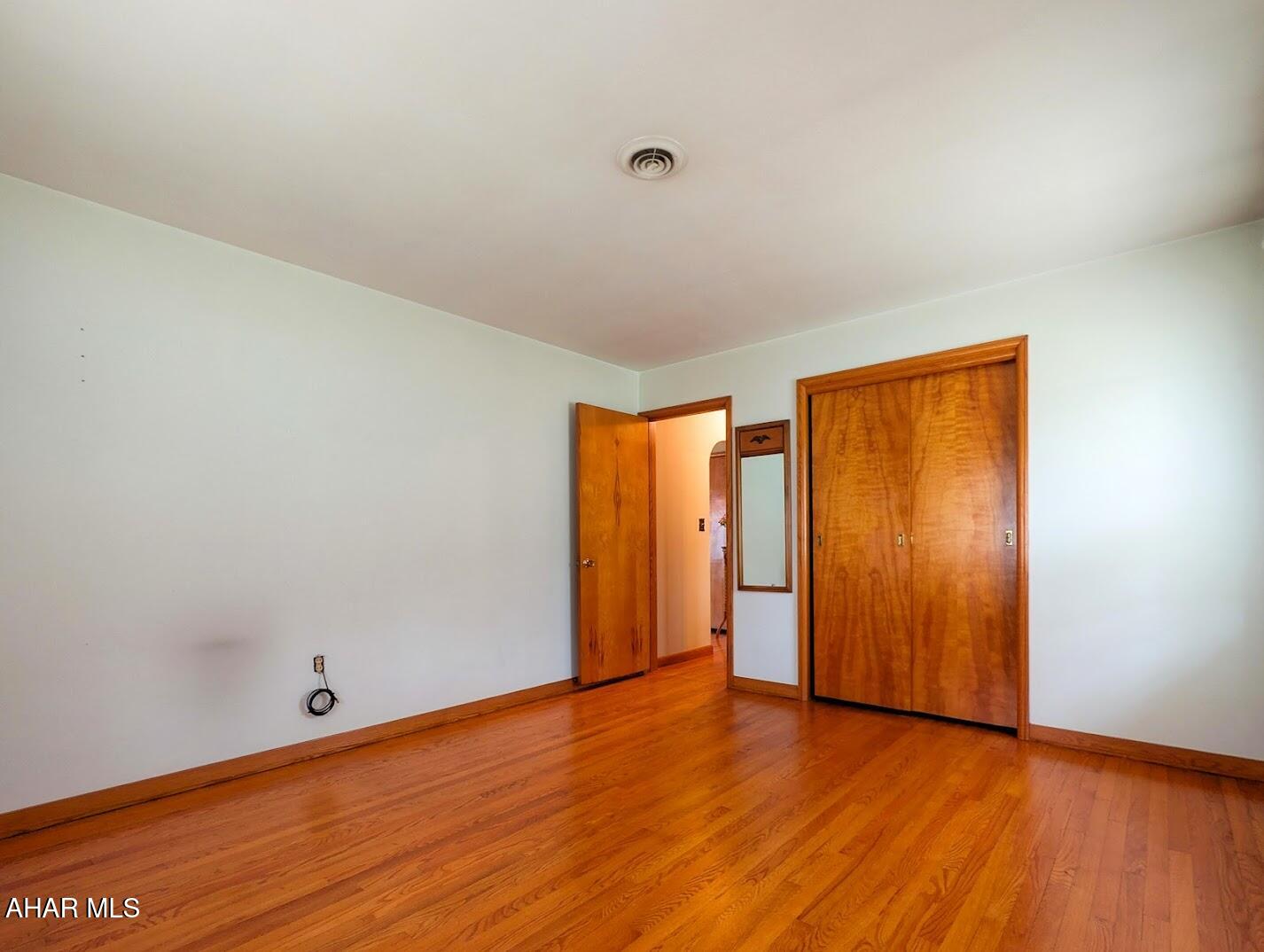 Meadowbrook - Residential