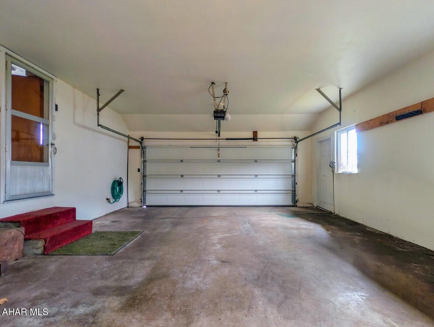 Meadowbrook - Residential