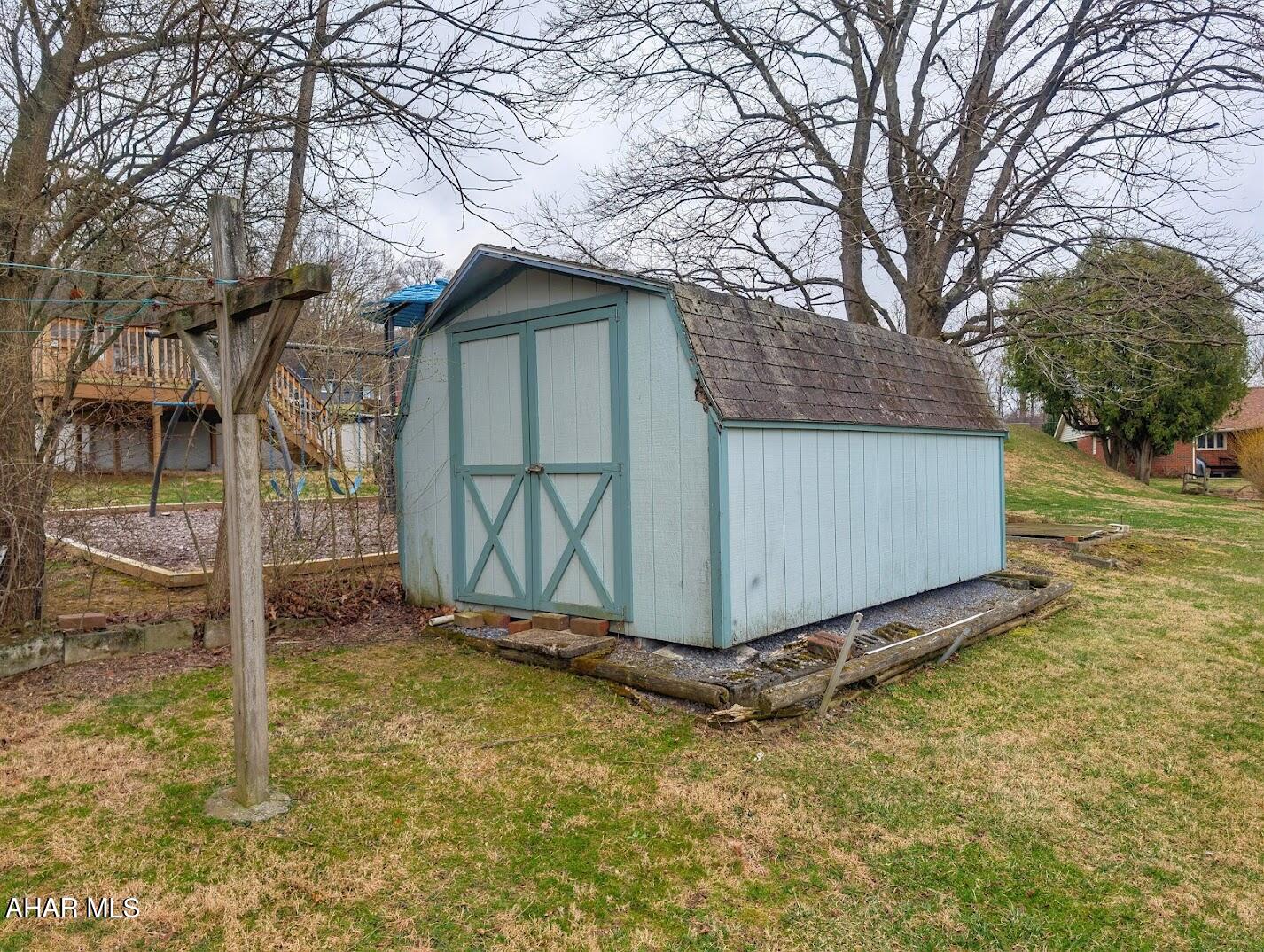 Meadowbrook - Residential