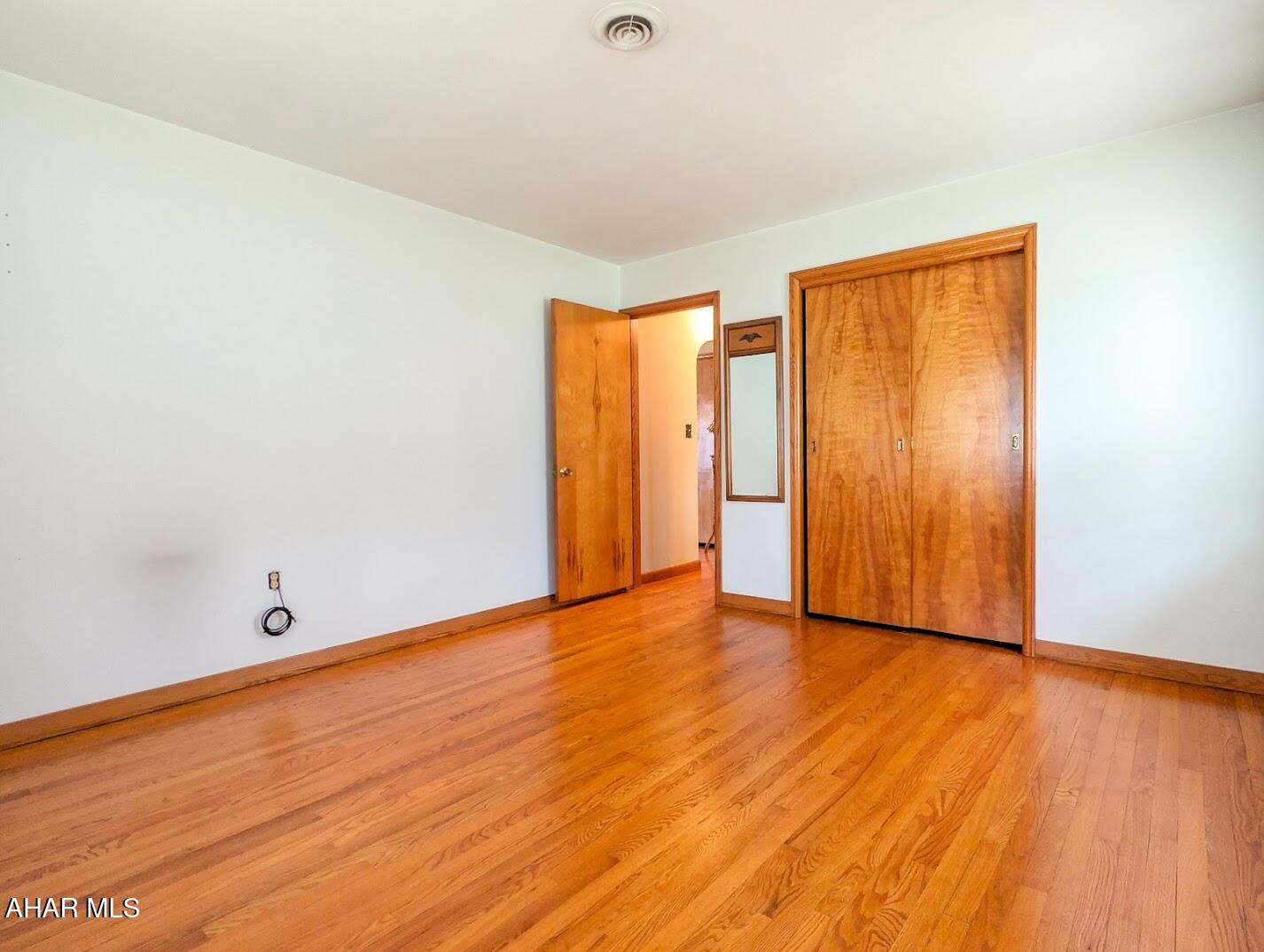 Meadowbrook - Residential