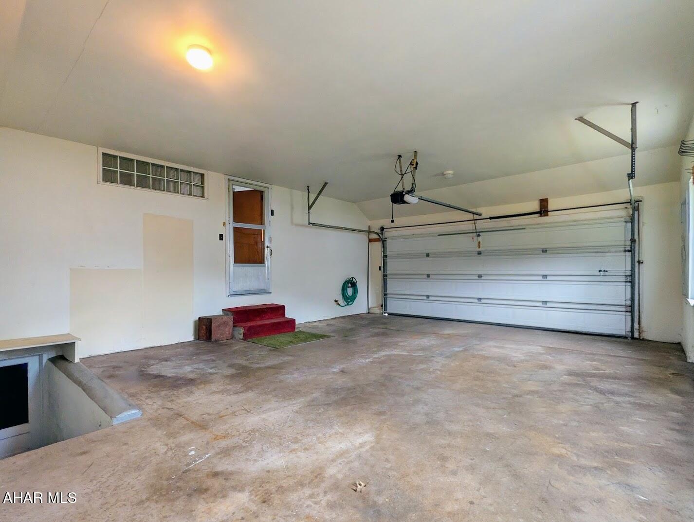 Meadowbrook - Residential