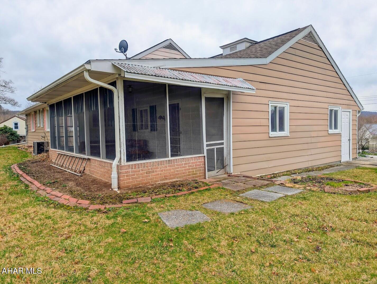 Meadowbrook - Residential