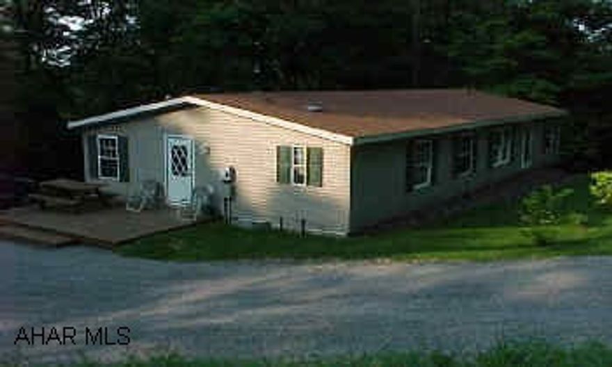 Very nice modular home with full foundation and 5' crawl area. Garden tub shed and very private lot. 100 yards from State Game Lands and 1 mile from Glendale Lake.