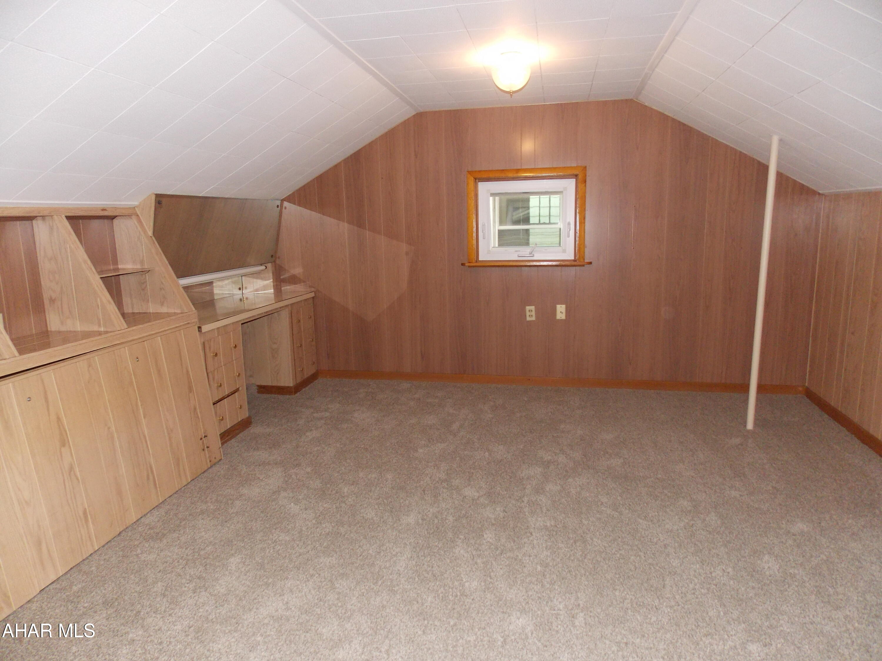 Baker Mansion - Residential