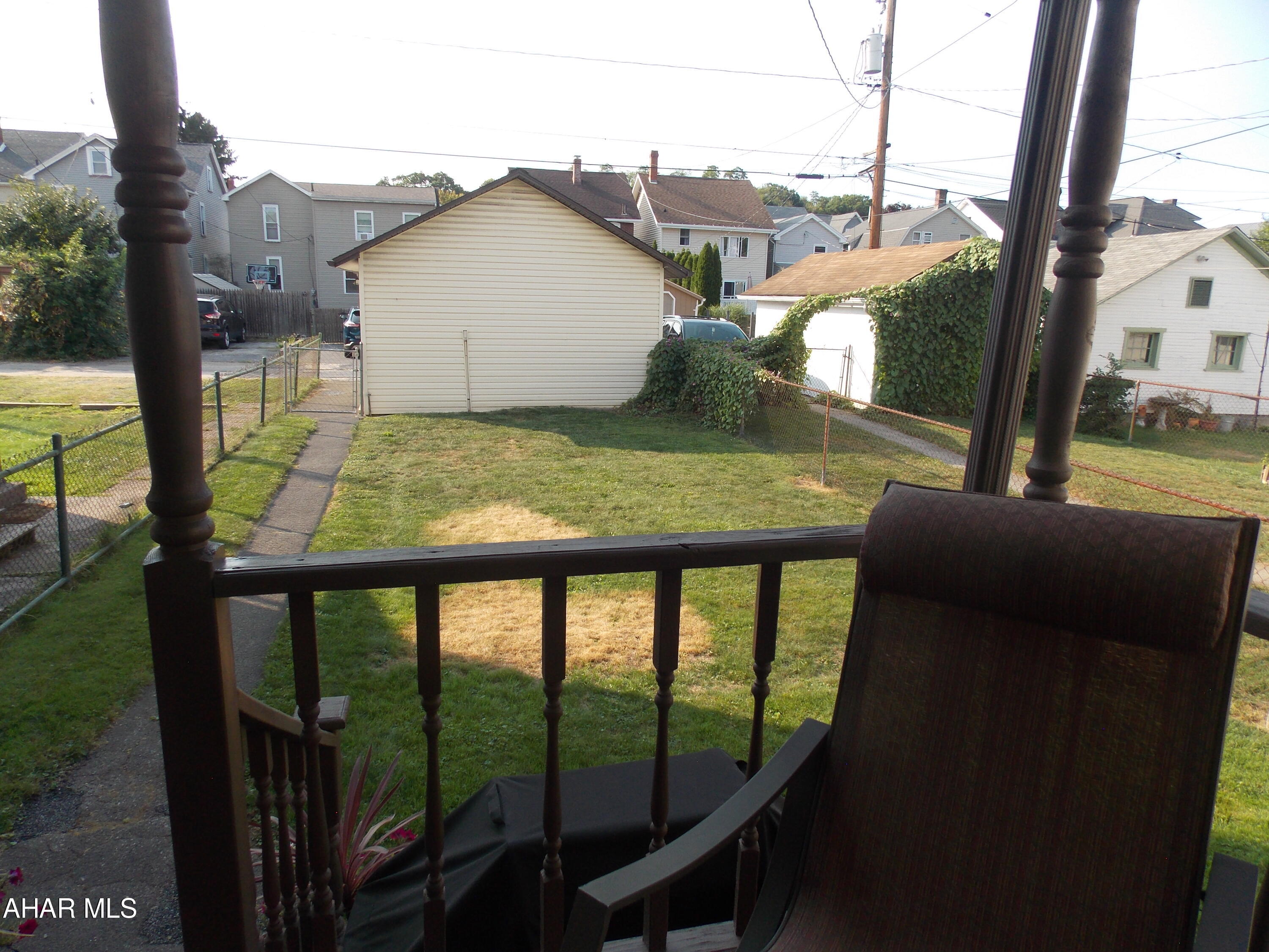 Baker Mansion - Residential