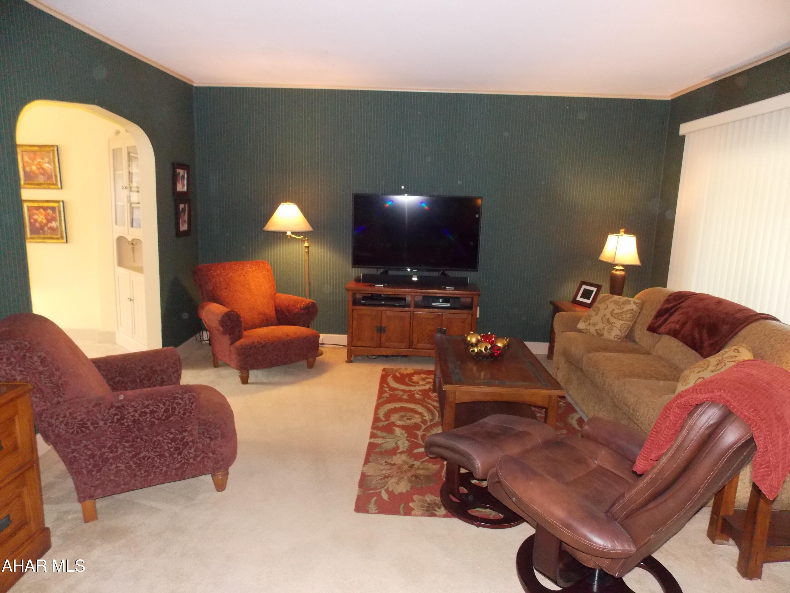 Baker Mansion - Residential