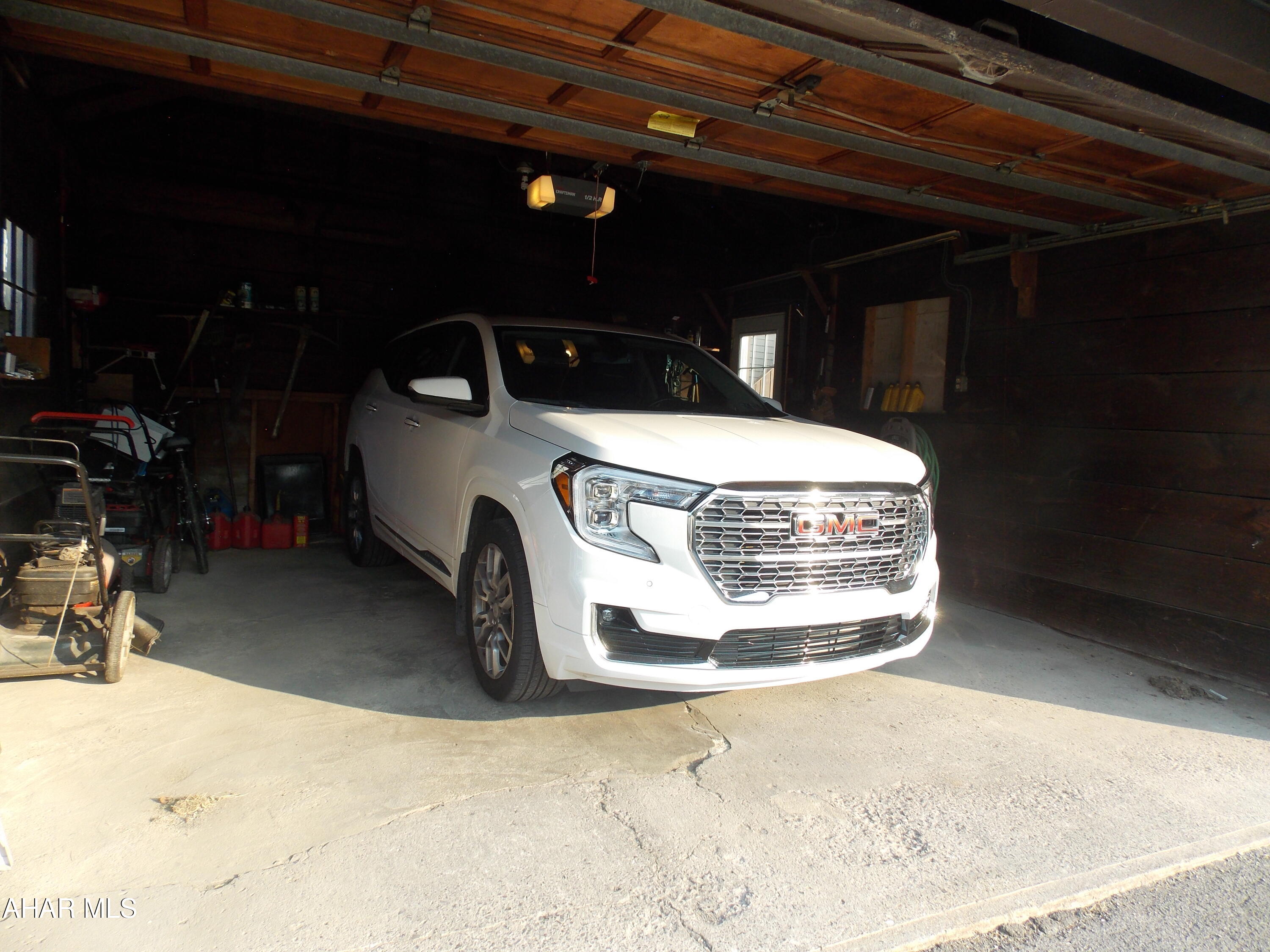 Baker Mansion - Residential