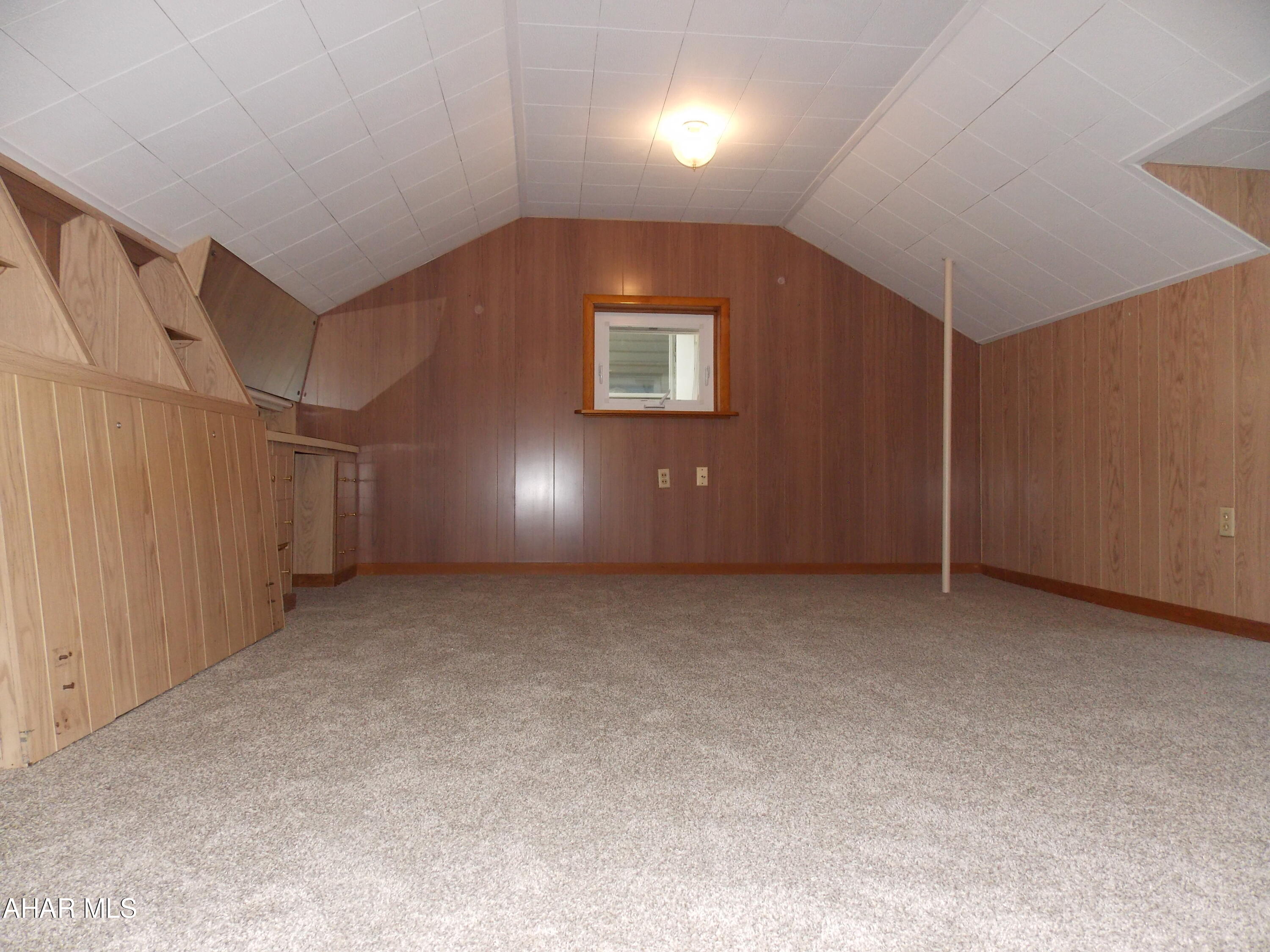 Baker Mansion - Residential