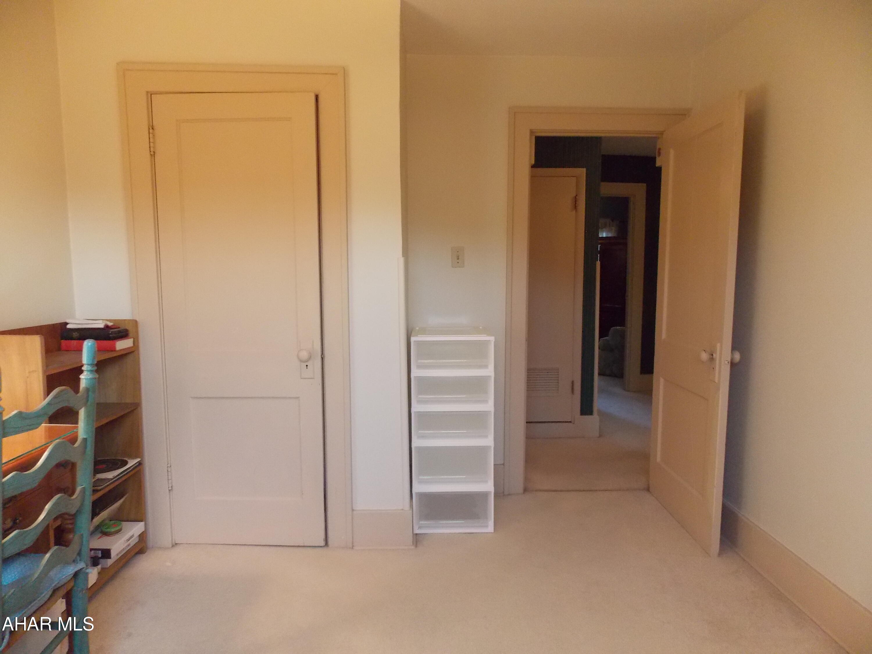 Baker Mansion - Residential