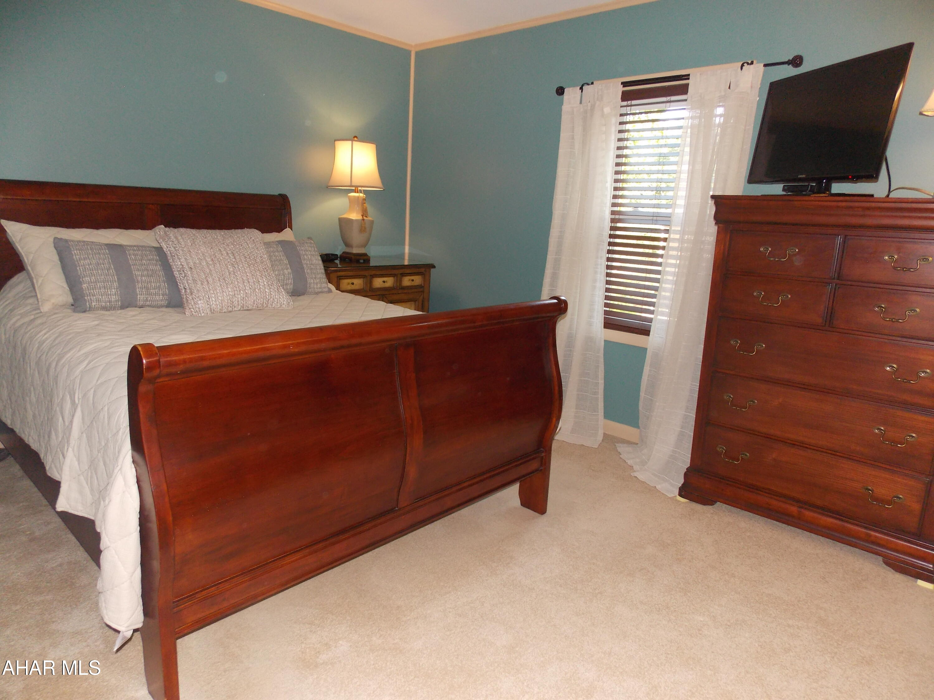 Baker Mansion - Residential