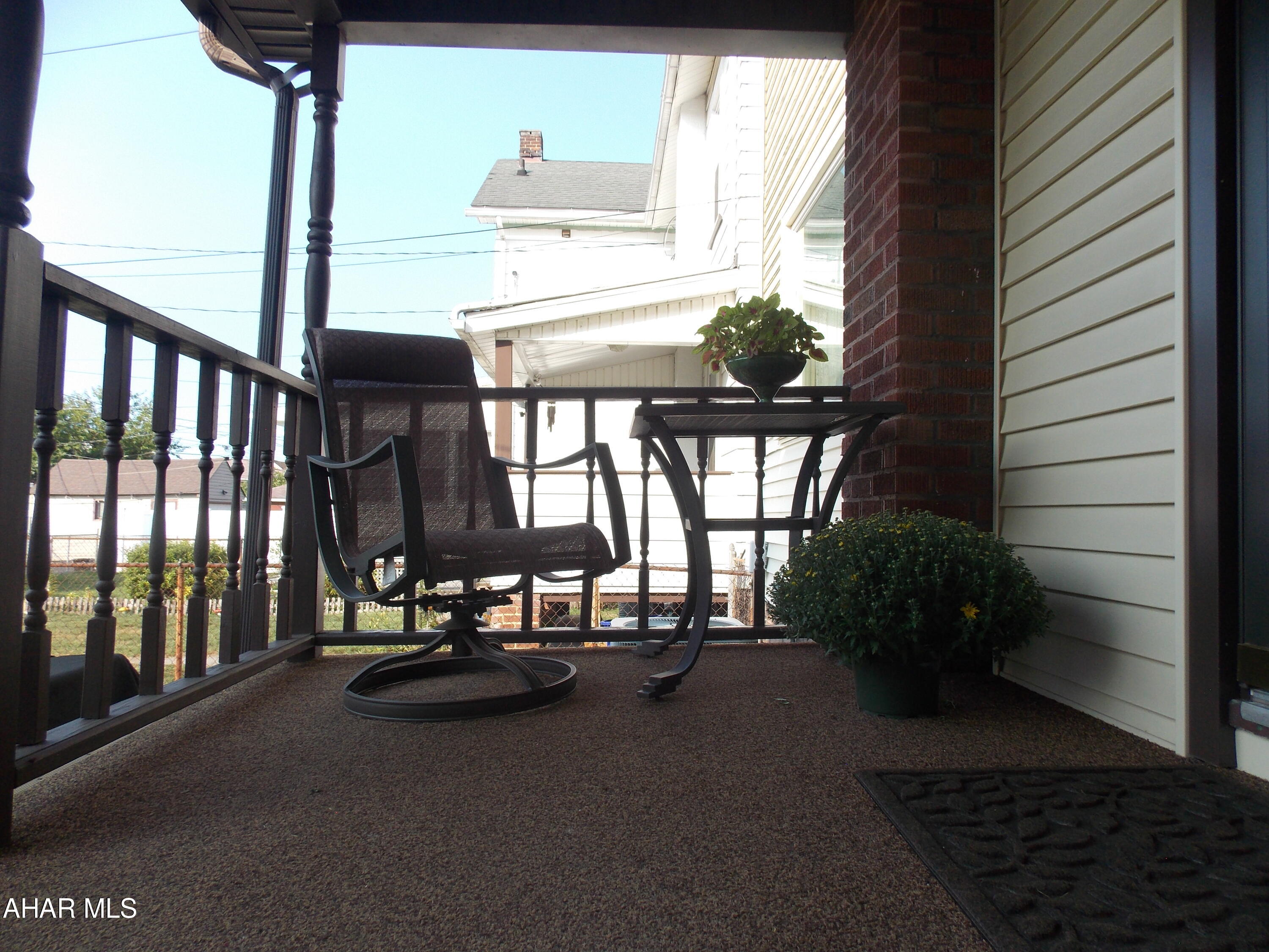 Baker Mansion - Residential