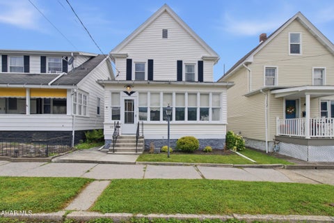 Photo for 612 W 16th Street
