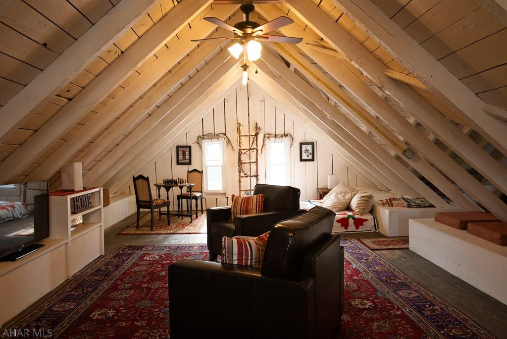 Hollidaysburg - Residential