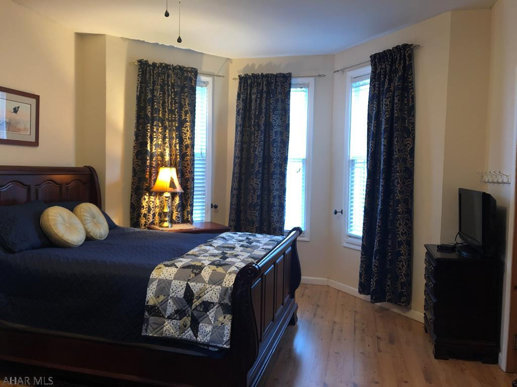 Hollidaysburg - Residential