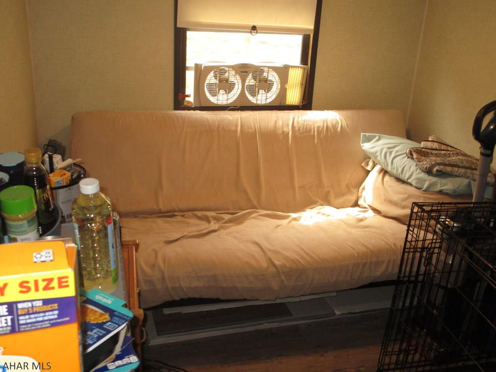 Glendale Yearound - Residential