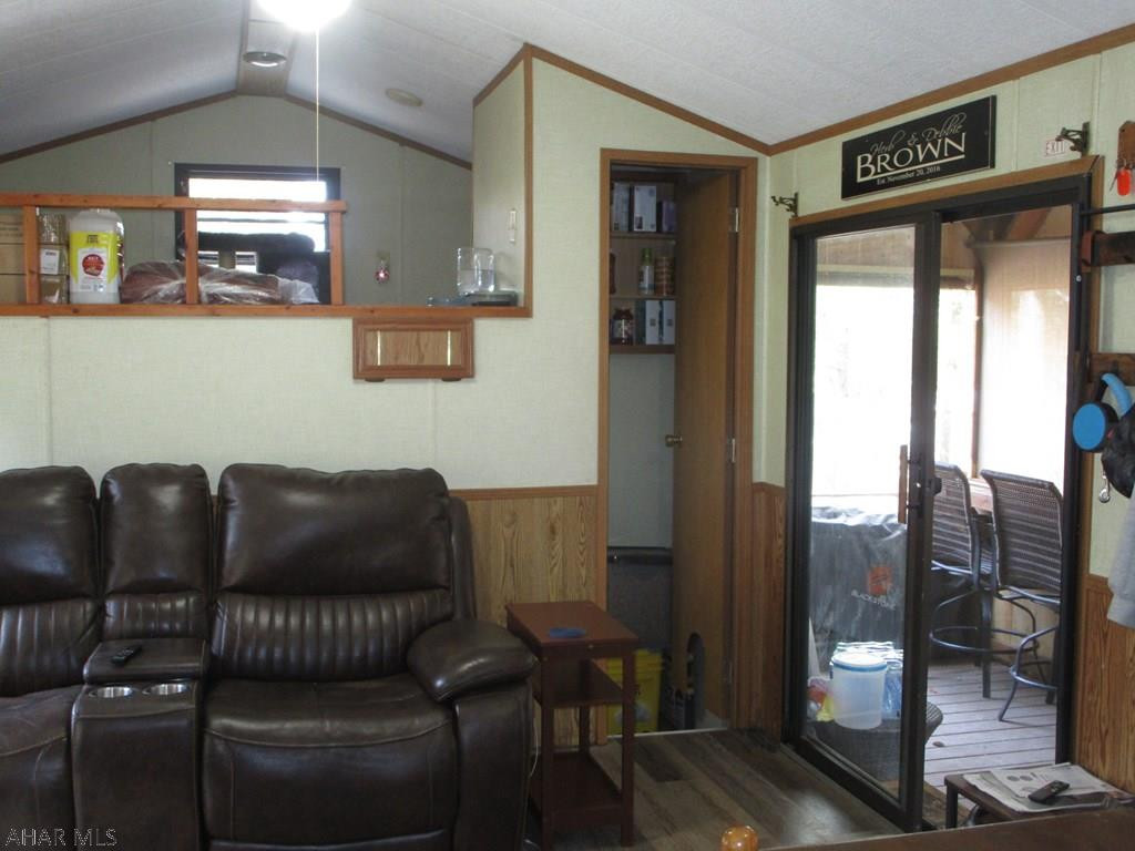 Glendale Yearound - Residential