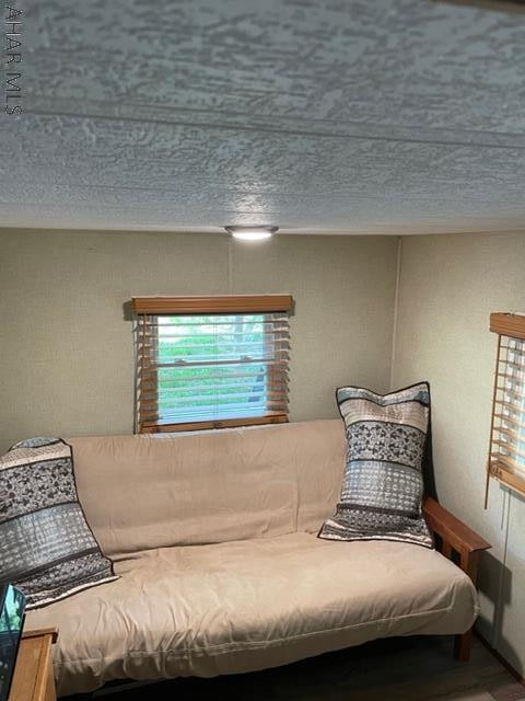 Glendale Yearound - Residential