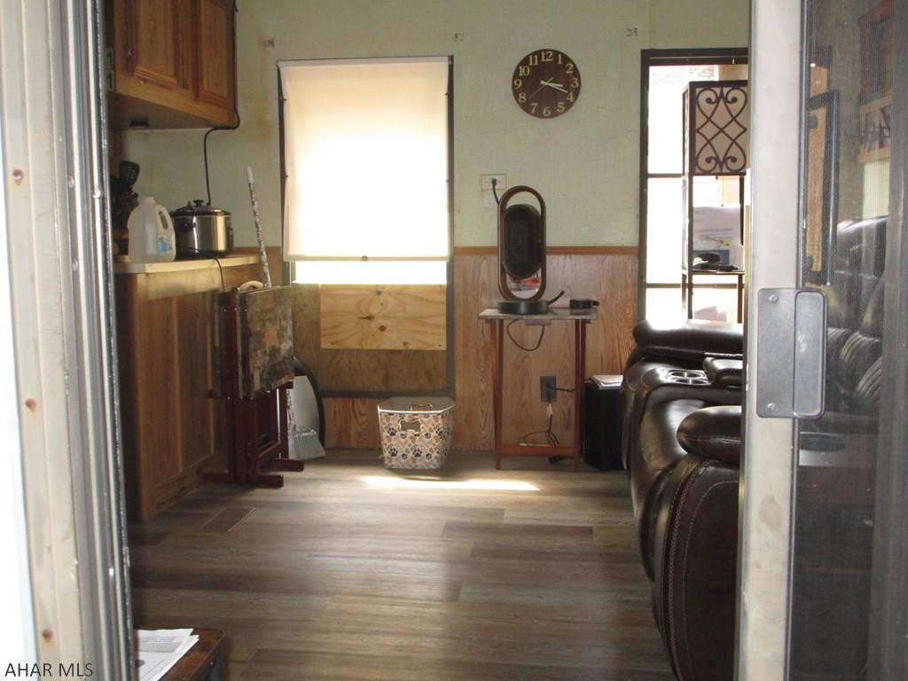 Glendale Yearound - Residential