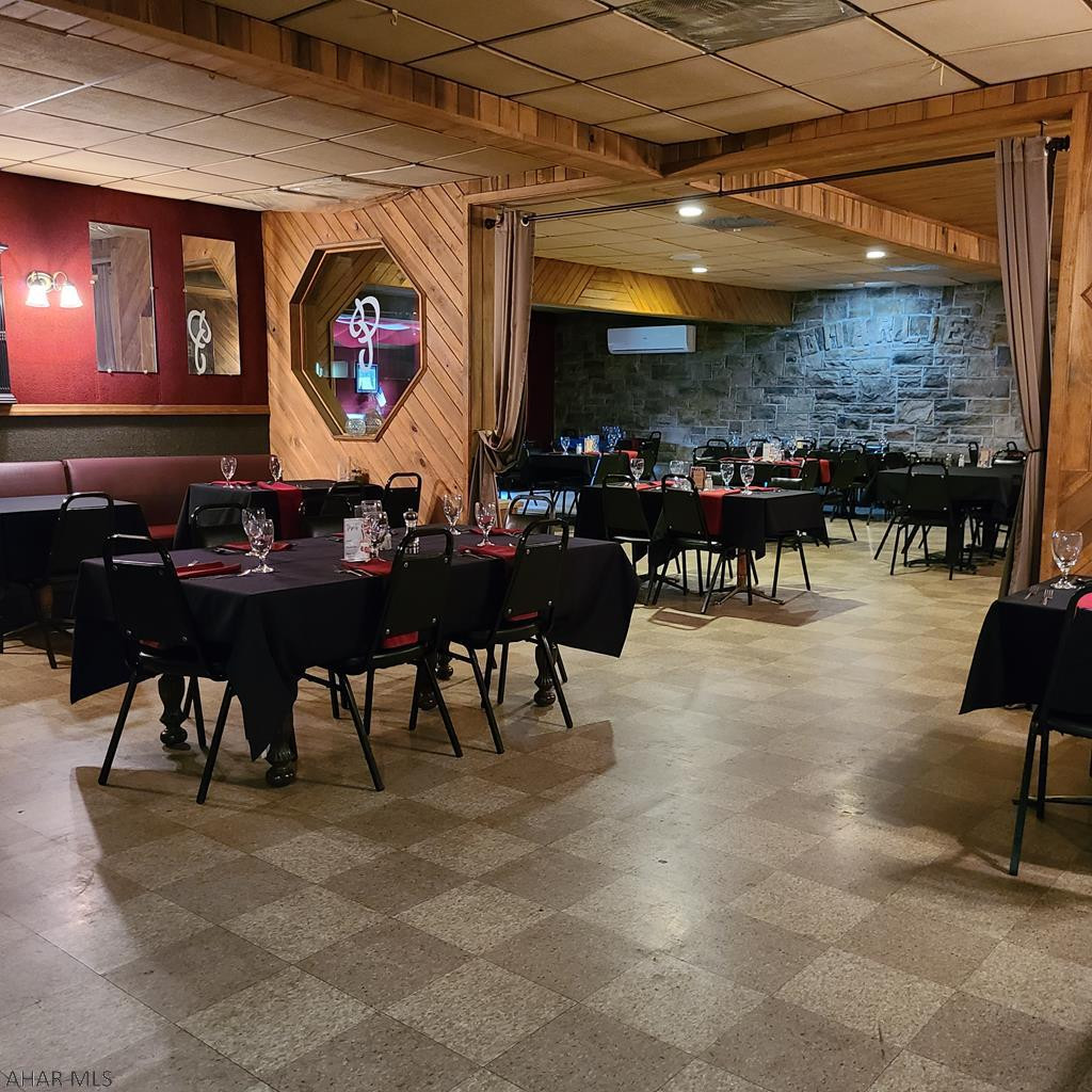 Unknown - Commercial Sale