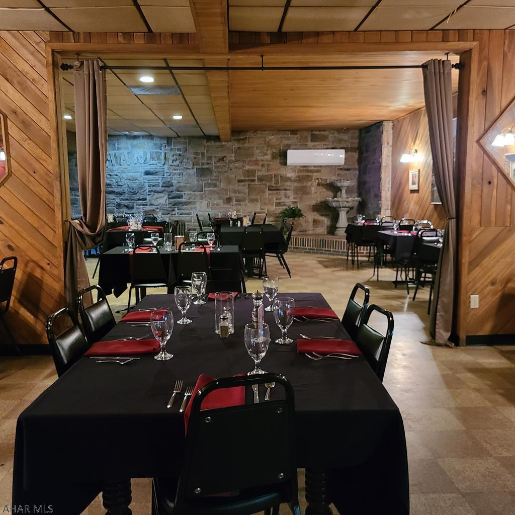 Unknown - Commercial Sale