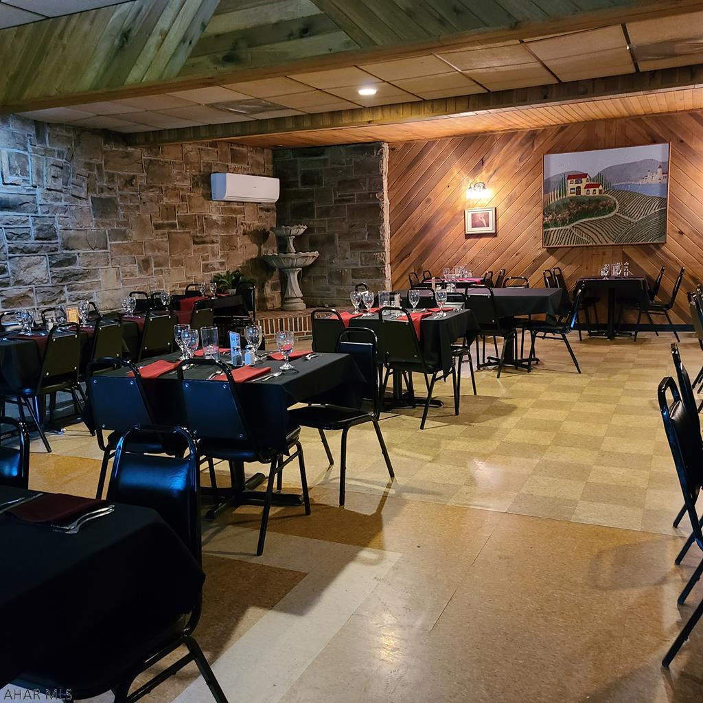 Unknown - Commercial Sale