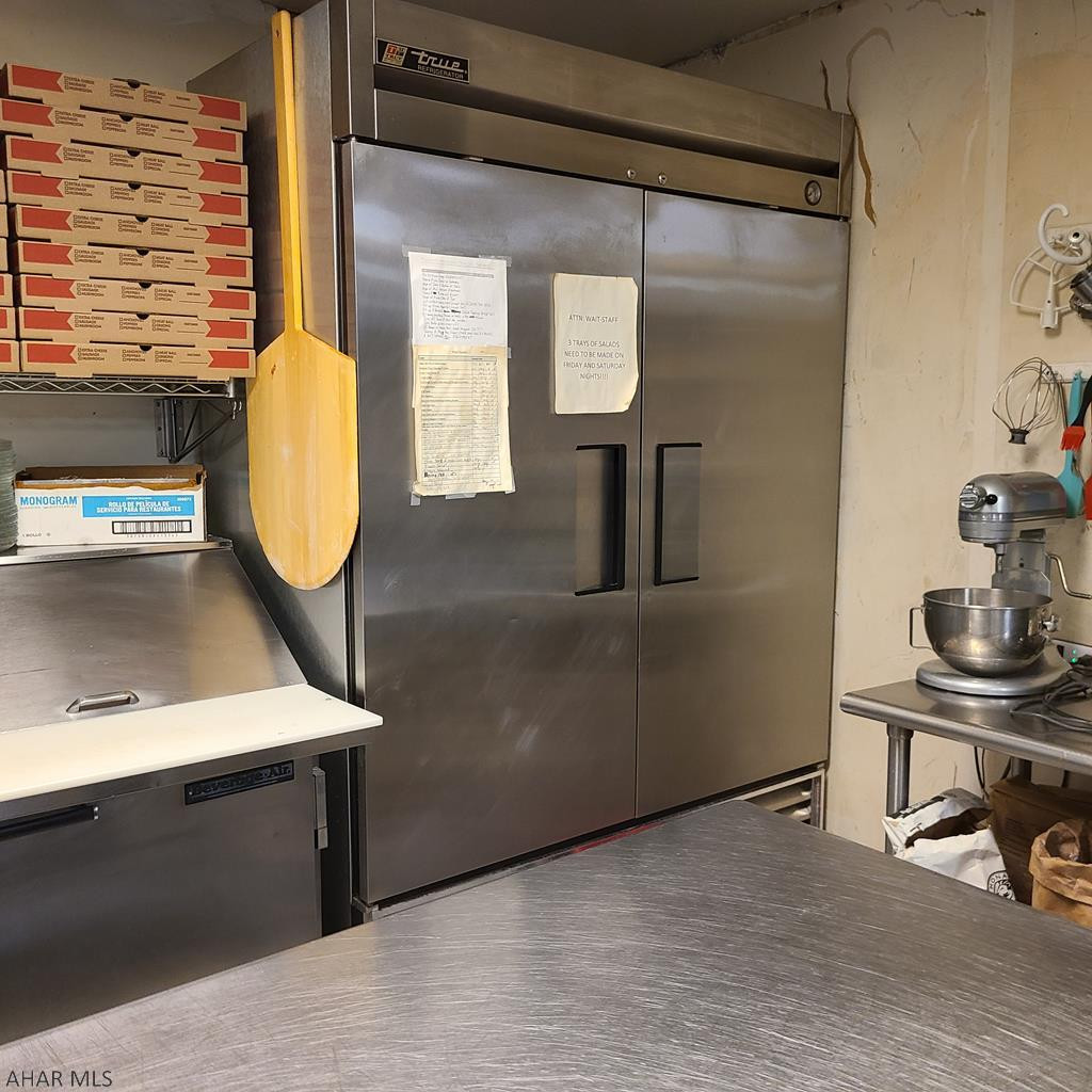 Unknown - Commercial Sale