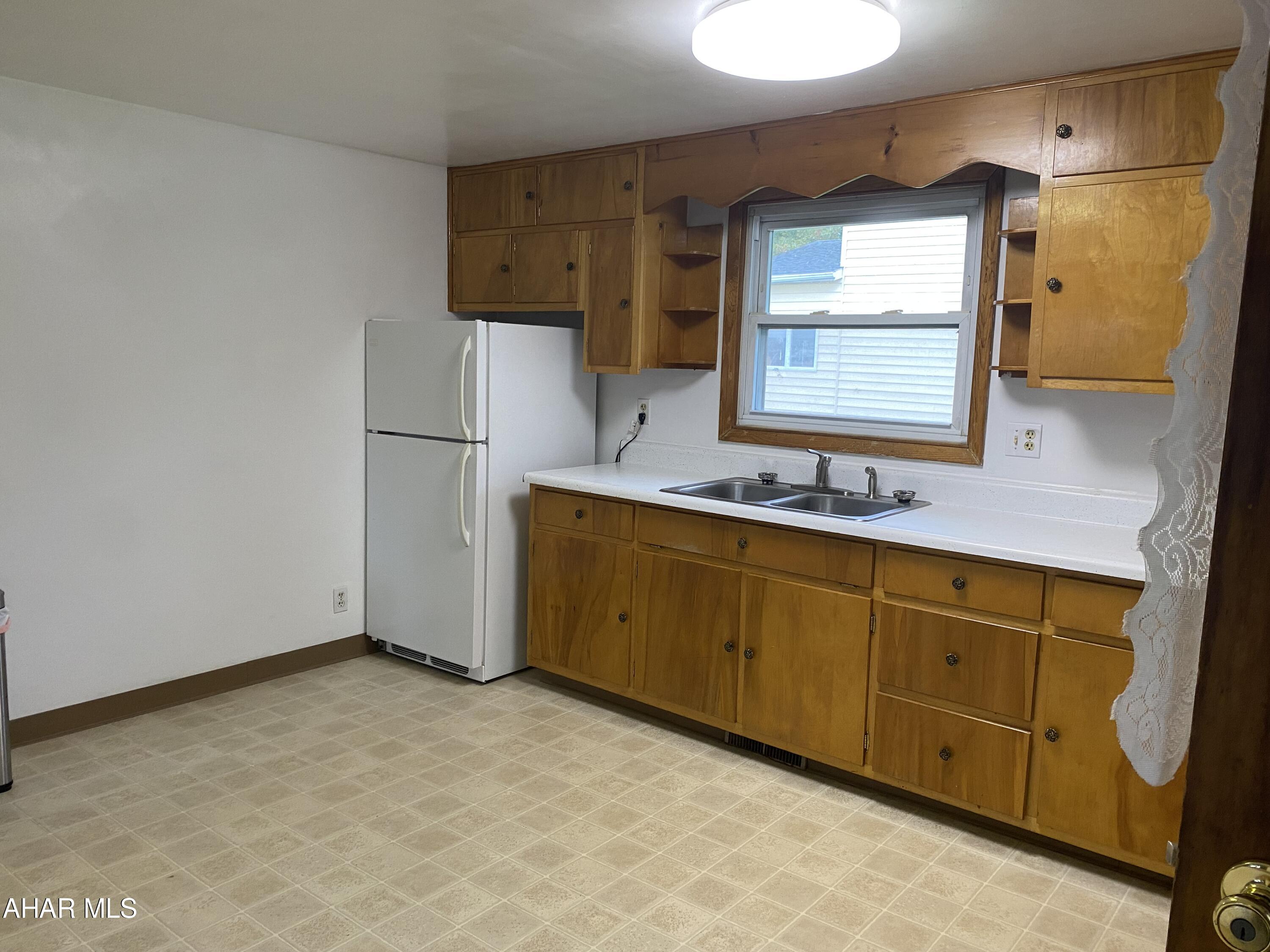 Juniata - Residential