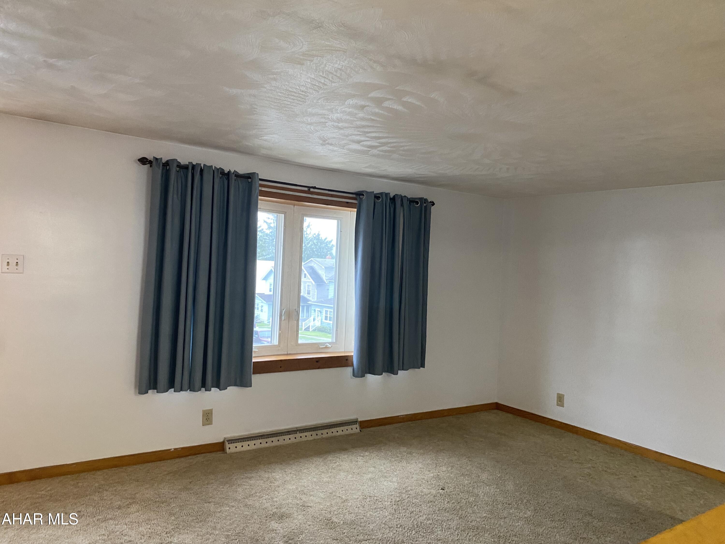 Juniata - Residential