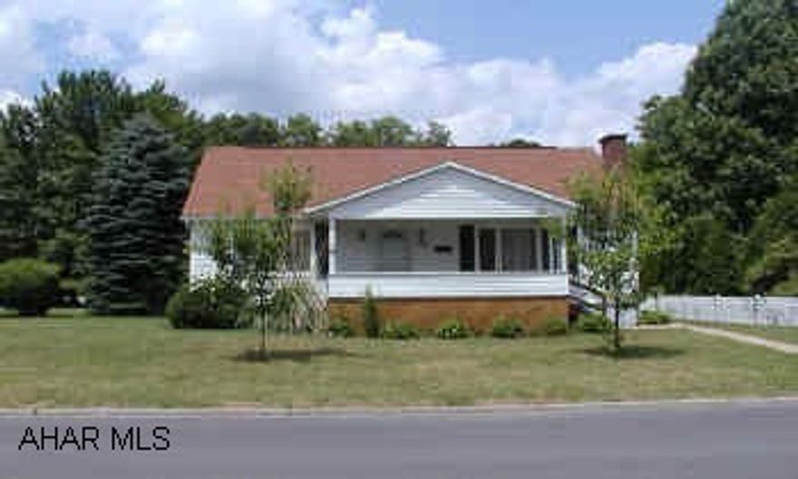 Mpve in condition.  Nice 3 bedroom home, remodeled.  Gas heat, central air conditioning.