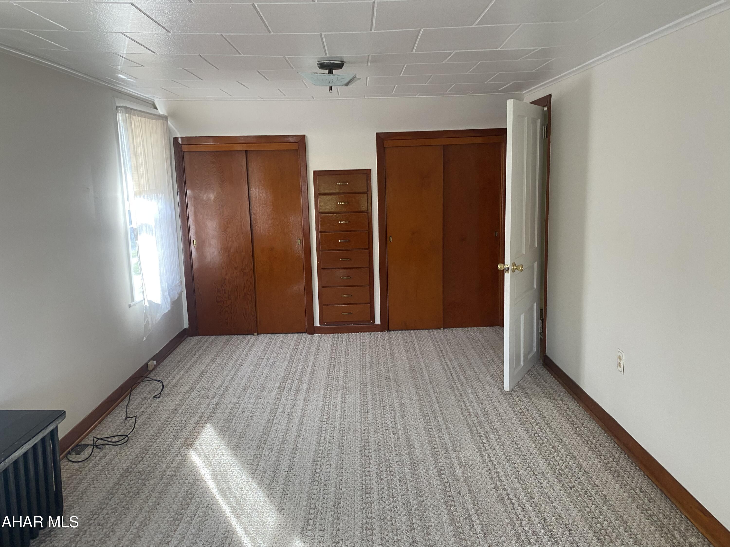 Juniata - Residential