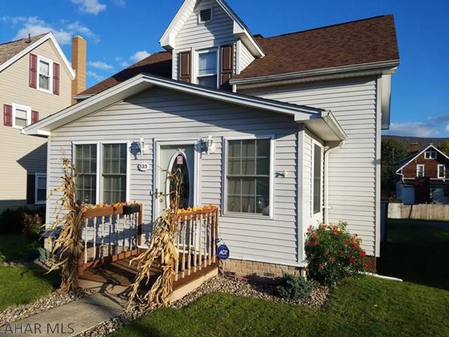MOVE IN READY 2bedroom 1.5bath home in Bellwood Borough. This charming home feautres a large back yard with white vinyl fencing, new water line, new hot water heater and much more. The bonus room, in the basement has many possibilities. Call listing agent for your private showing!