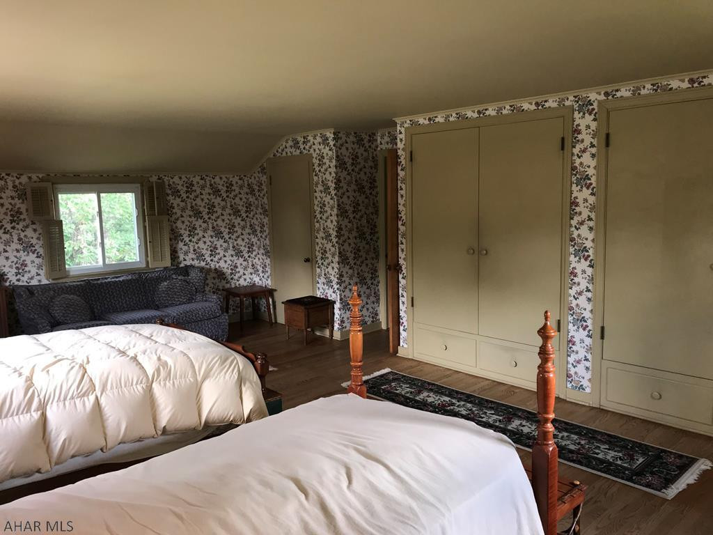 Unknown - Residential