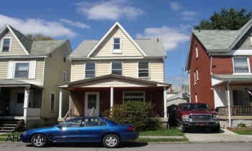 2.5 STORY 3 BEDROOM AS IS HOME.  GREAT STARTER.  HUGE NEWER KITCHEN.  NEEDS SOME TLC & BEING SOLD AS IS.  3 BEDROOM WITH FINISHED 3RD FLOOR.  HUGE NEWER KITCHEN LEADS TO 10X21 COVERED DECK AND FENCED YARD.  OFF STREET PARKING.