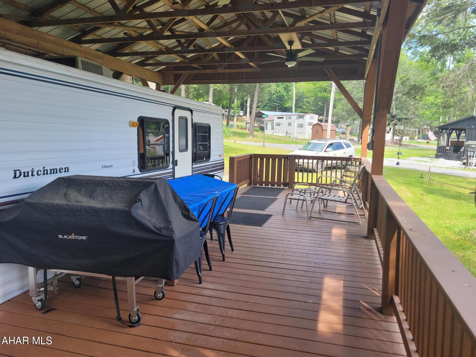 Glendale Yearound - Residential