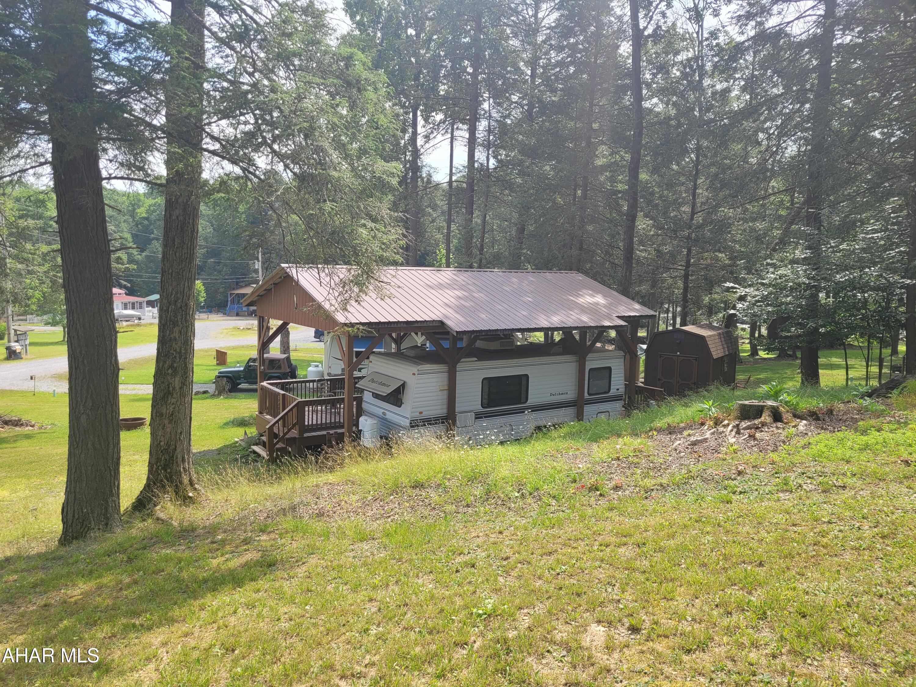 Glendale Yearound - Residential