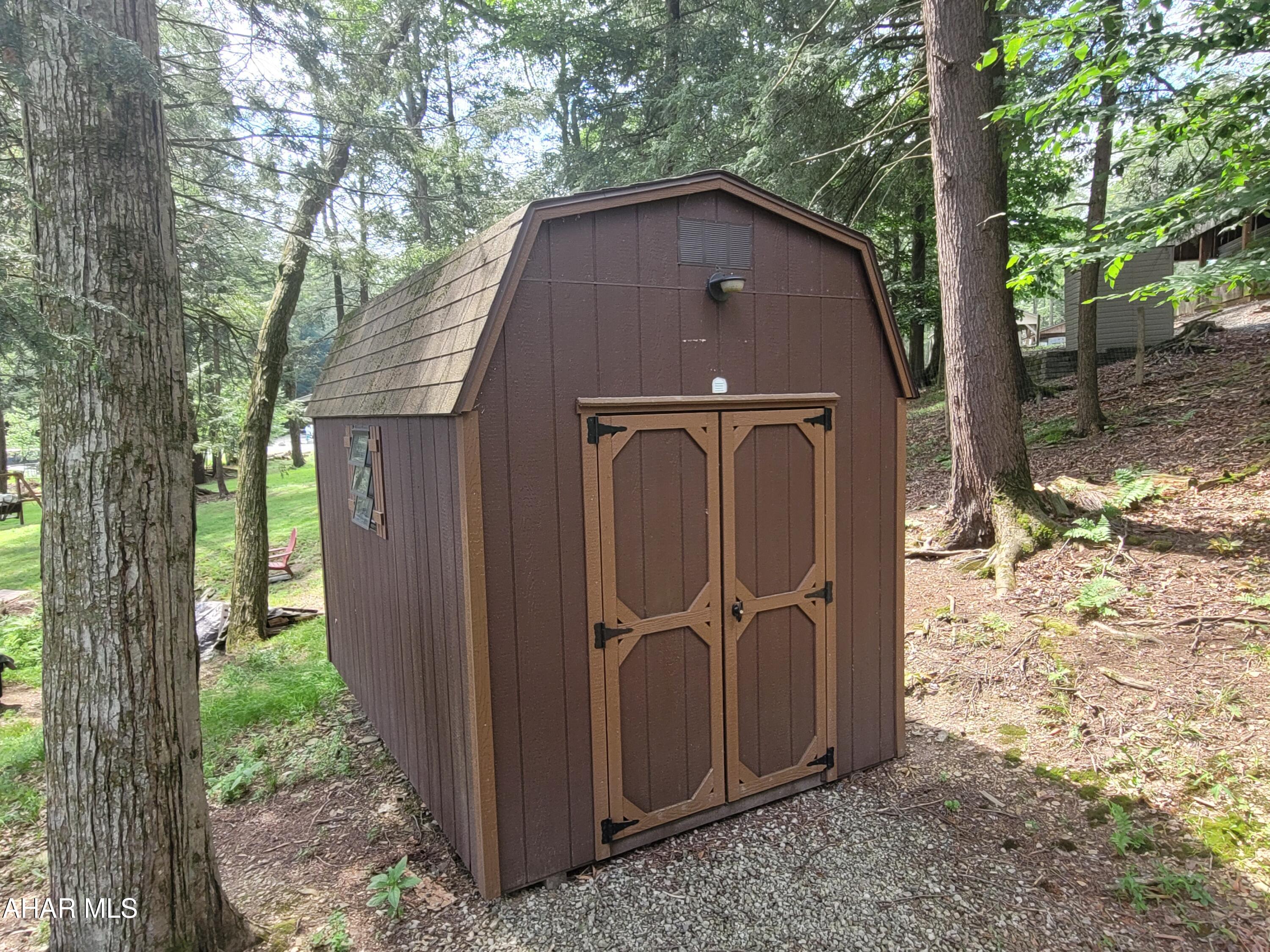 Glendale Yearound - Residential