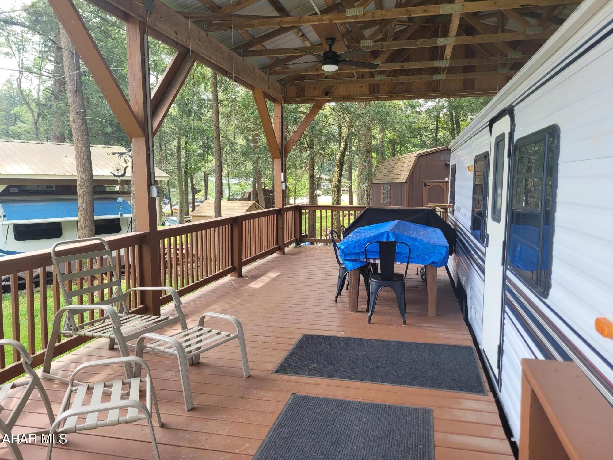 Glendale Yearound - Residential