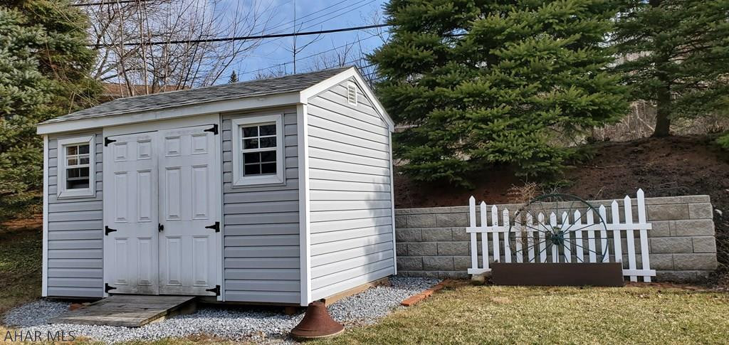 Juniata - Residential