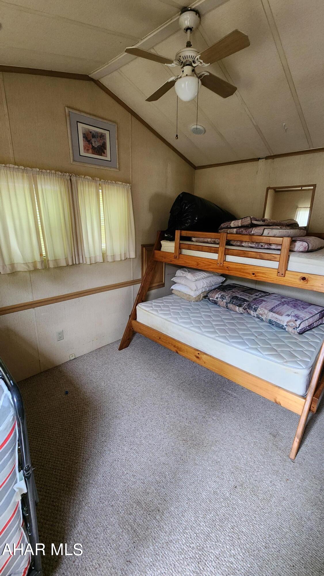 Glendale Yearound - Residential