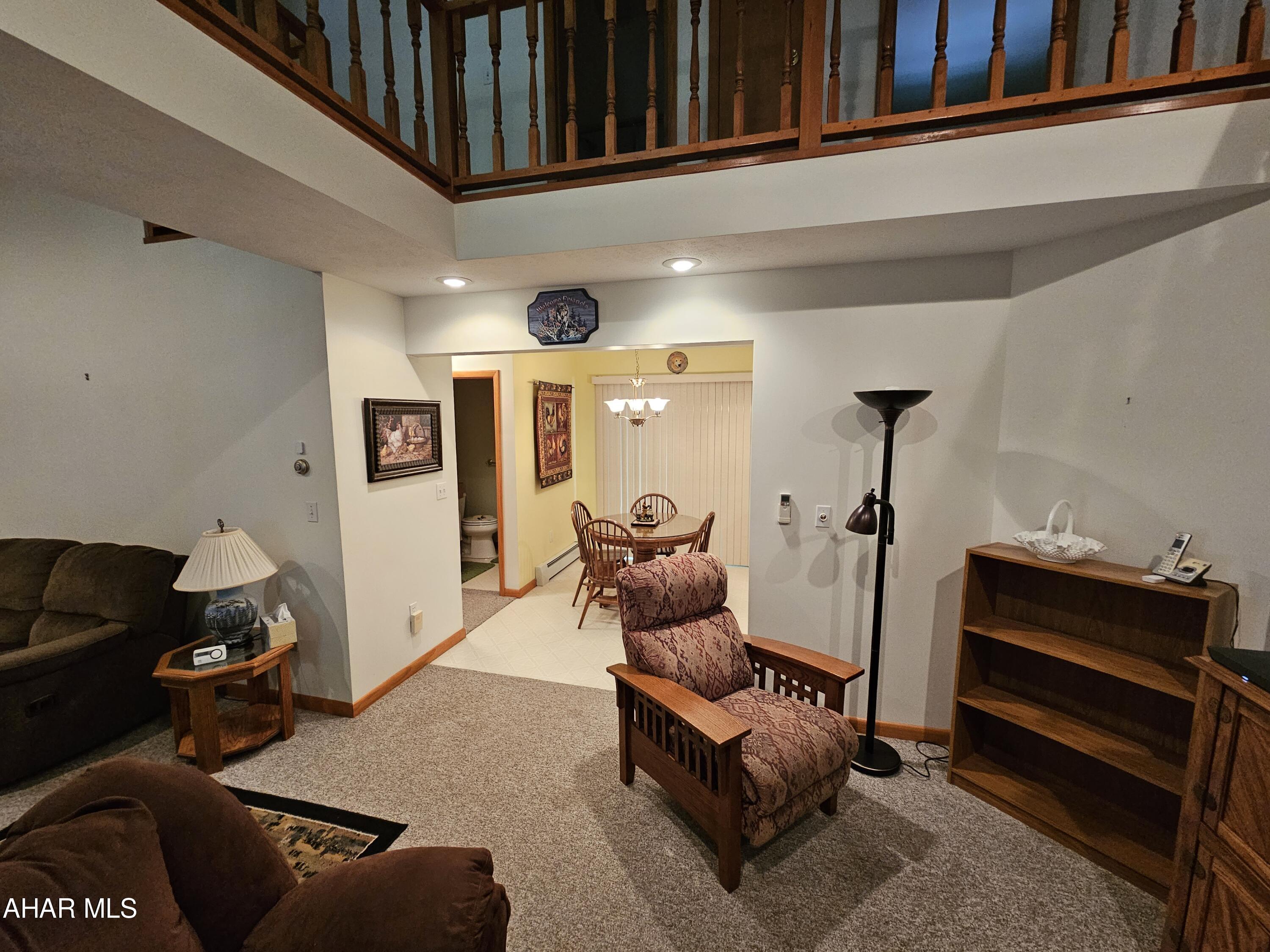 Glendale Yearound - Residential